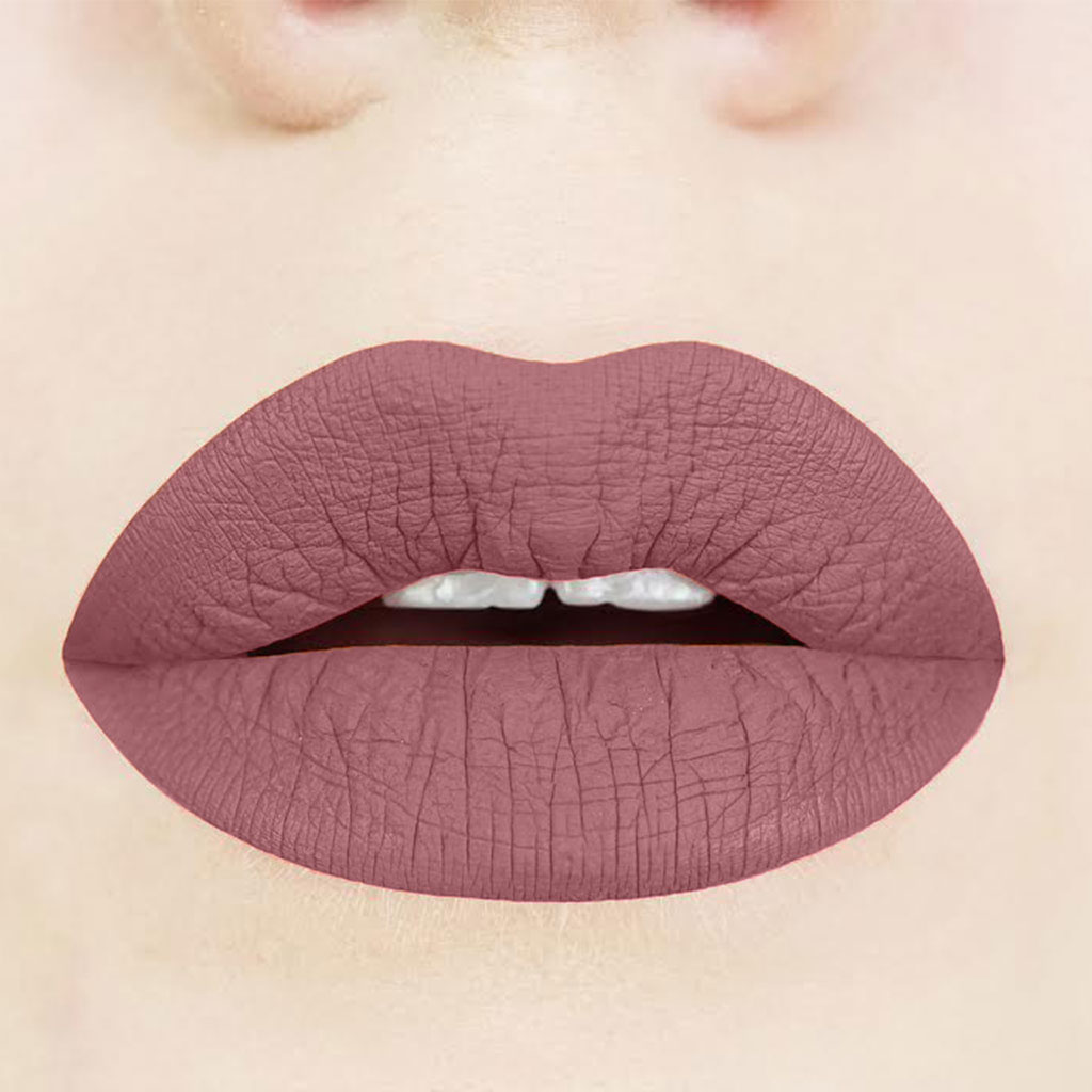 Matte Lips "Long Castling"