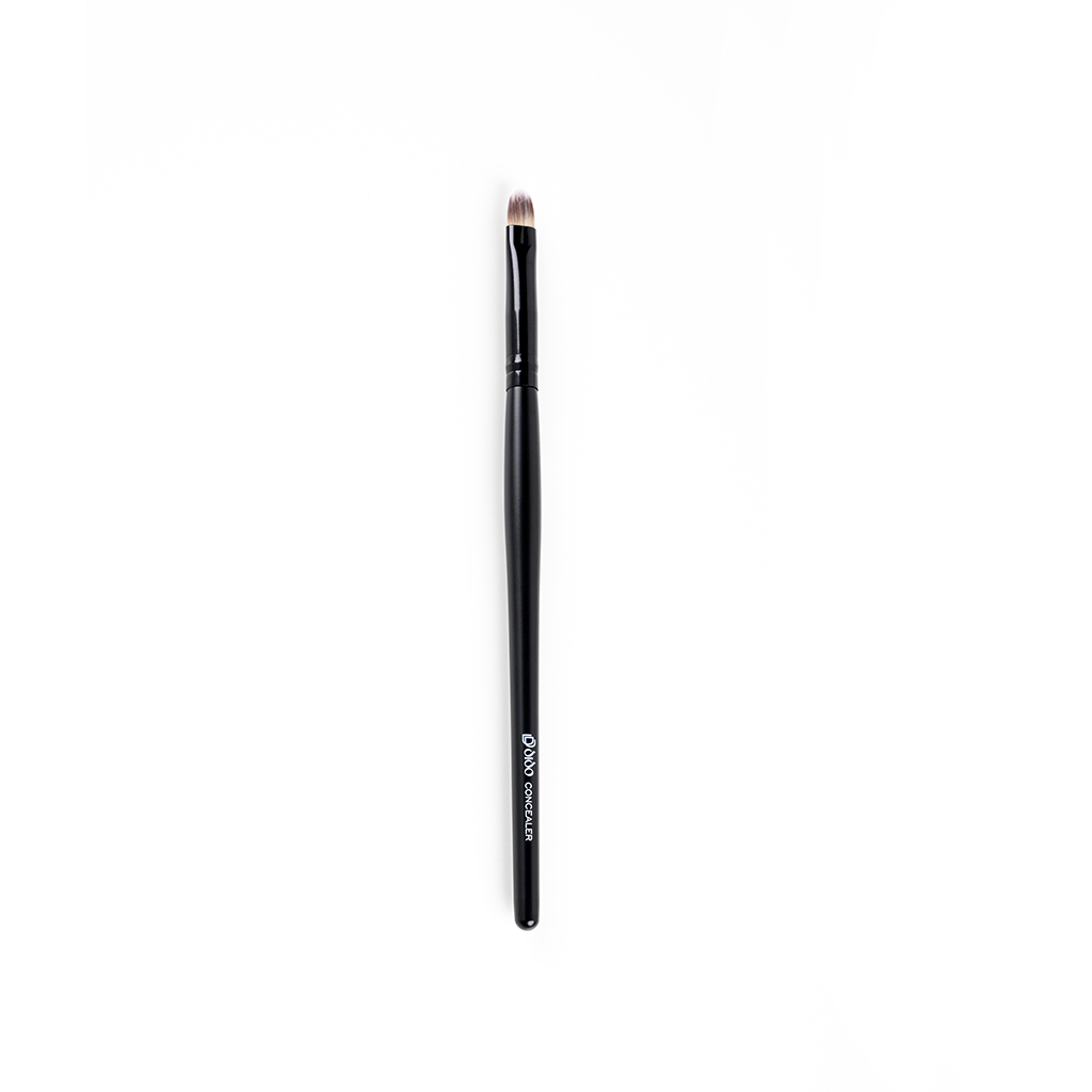 Professional Make Up Brush "Concealer" B02